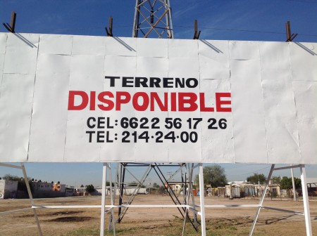 Solidaridad a un costado del Mercado el Sahuaro